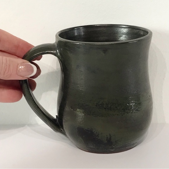 Vintage Artist Signed Red Clay Studio Art Pottery Coffee Cup Mug Green Matte - Picture 3 of 16
